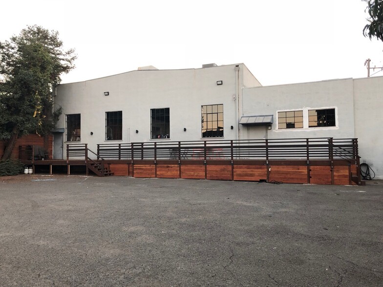 Primary Photo Of 1300 Elmer St, Belmont Warehouse For Lease