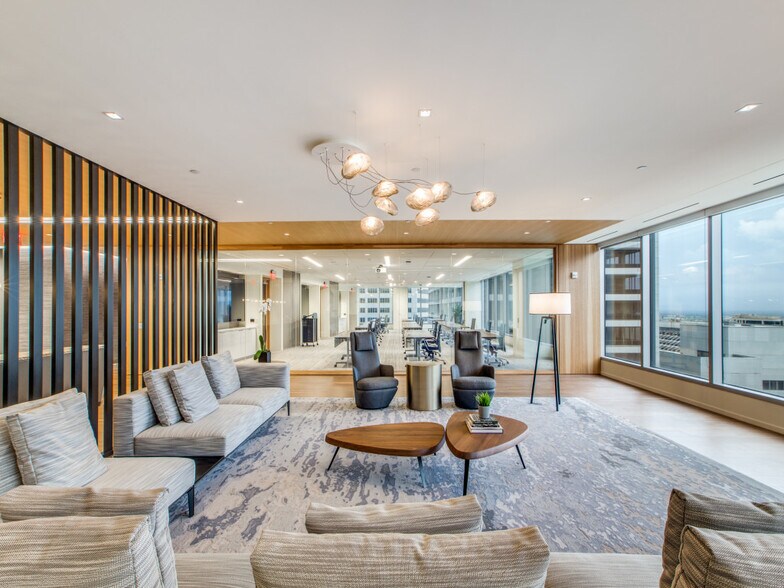 More Photos Of 1000 Main St, Houston Office For Lease