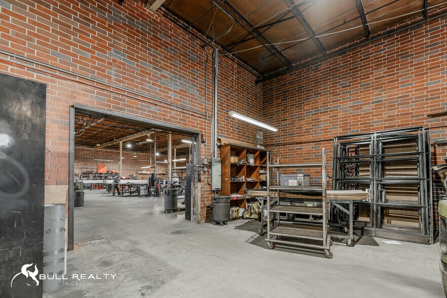 More Photos Of 979 Donnelly Ave SW, Atlanta Warehouse For Sale