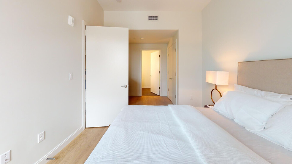 More Photos Of 45 Brighton Ave, Allston Apartments For Lease