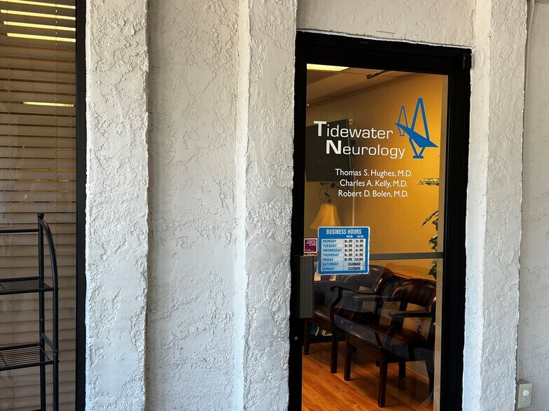 More Photos Of 913 Bowman Rd, Mount Pleasant Medical For Sale