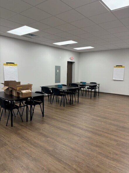 More Photos Of 2440 Production Dr, Roca Industrial For Sale