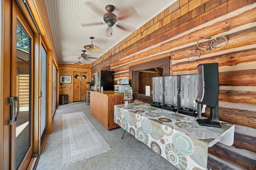 More Photos Of 10888 Rimrock Pl, Spearfish Hotel For Sale