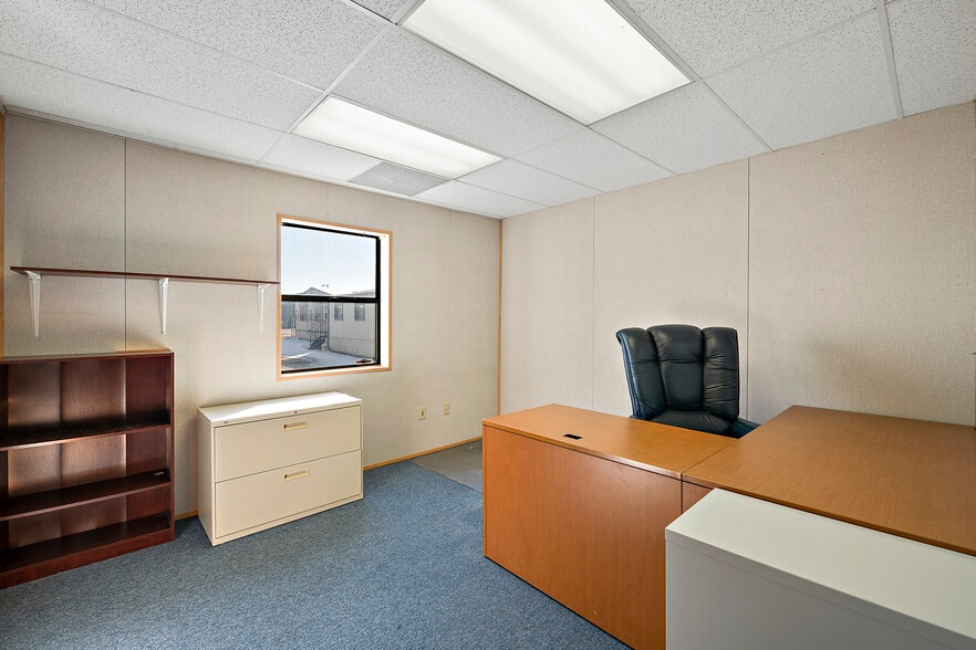 More Photos Of 71 Allegiance Cir, Evanston Warehouse For Sale