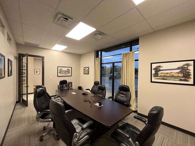 More Photos Of 4725 College Park, San Antonio Office For Lease