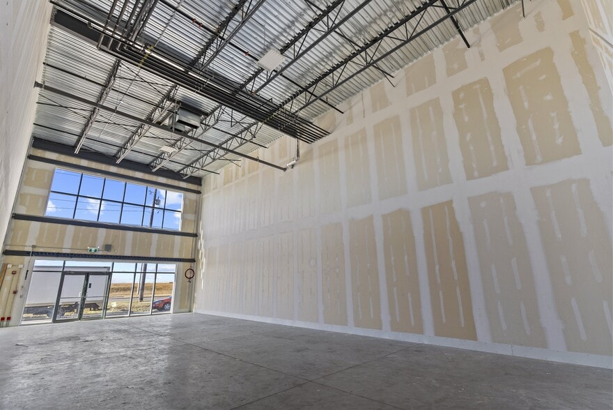 More Photos Of 3730 108 Ave NE, Calgary Service Station For Sale