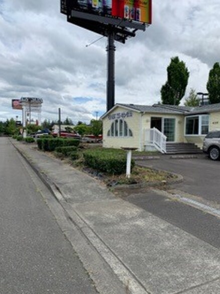 More Photos Of 6310 18th St E, Fife Office For Lease