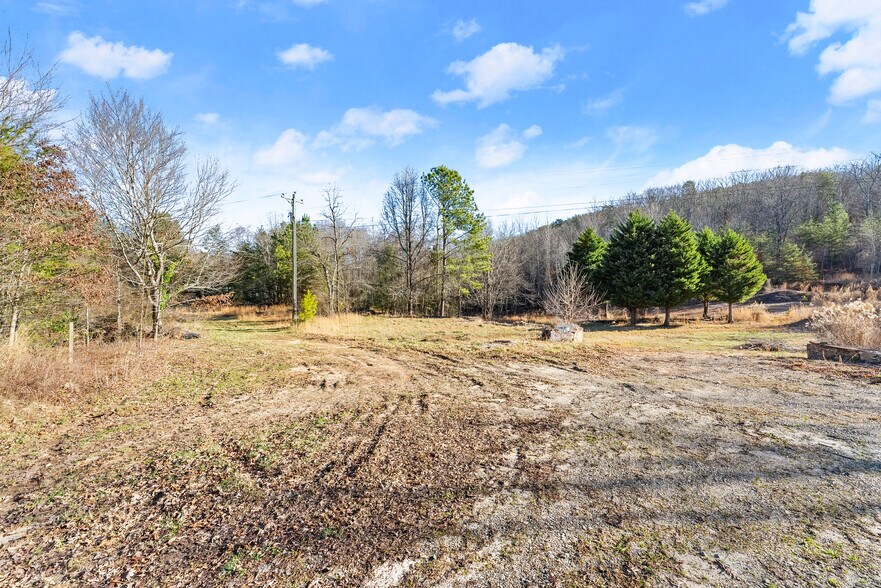 More Photos Of 438 Dixon Dr, Cleveland Land For Sale