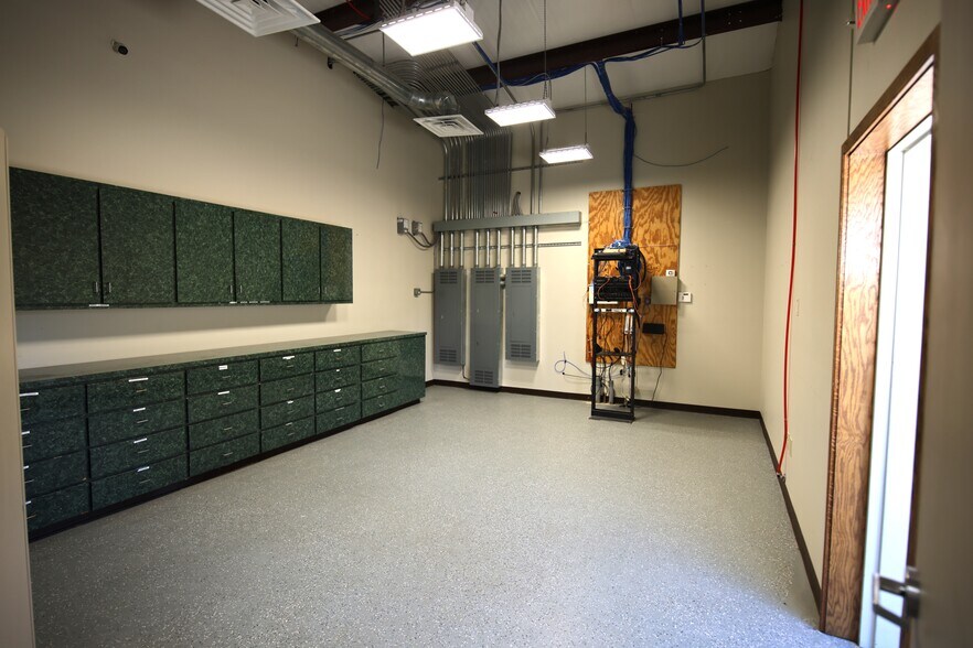 More Photos Of 401 Industrial, Nash Warehouse For Lease