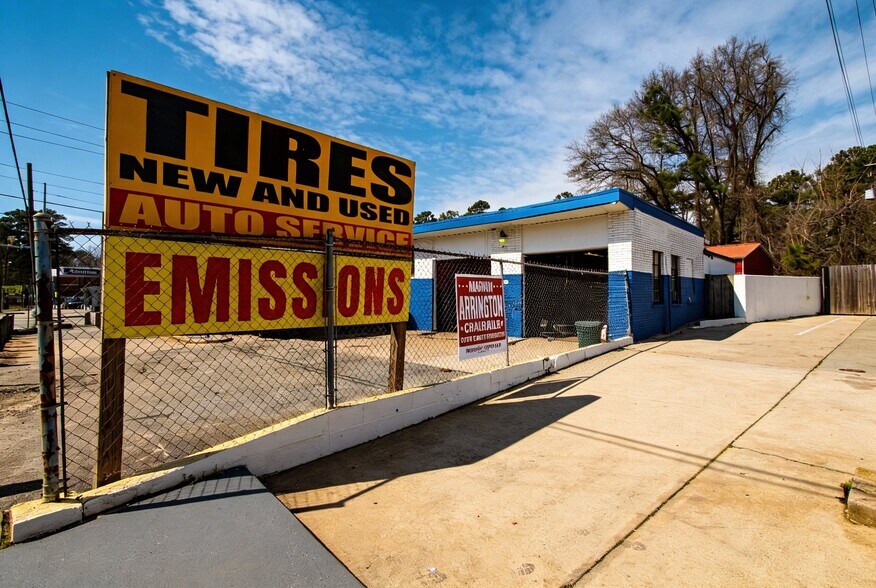 More Photos Of 3545 Roosevelt Hwy, Atlanta Auto Dealership For Sale