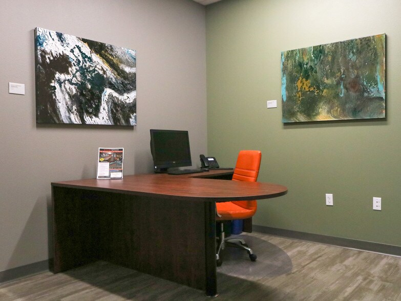 More Photos Of 450 S Melrose Dr, Vista Office For Lease