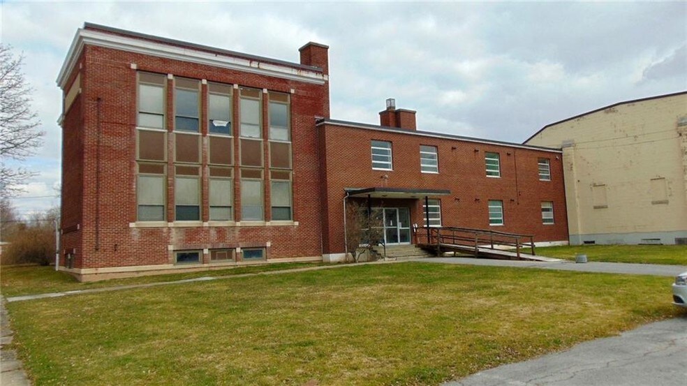 More Photos Of 81 W Bayard St, Seneca Falls Office Residential For Sale