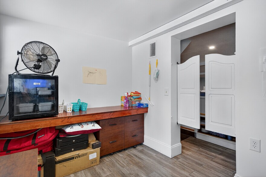 More Photos Of 765 3rd Ave, Welaka Restaurant For Sale