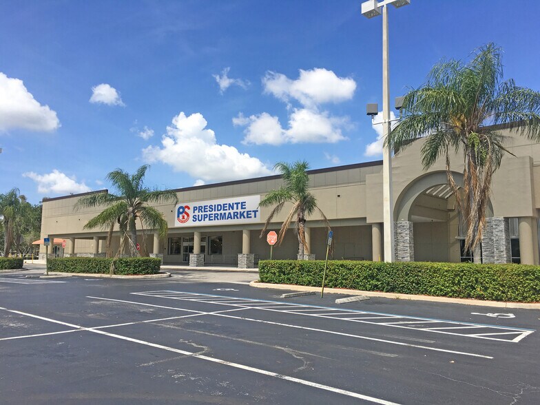 Primary Photo Of 2601-2675 S Military Trl, West Palm Beach Storefront For Lease