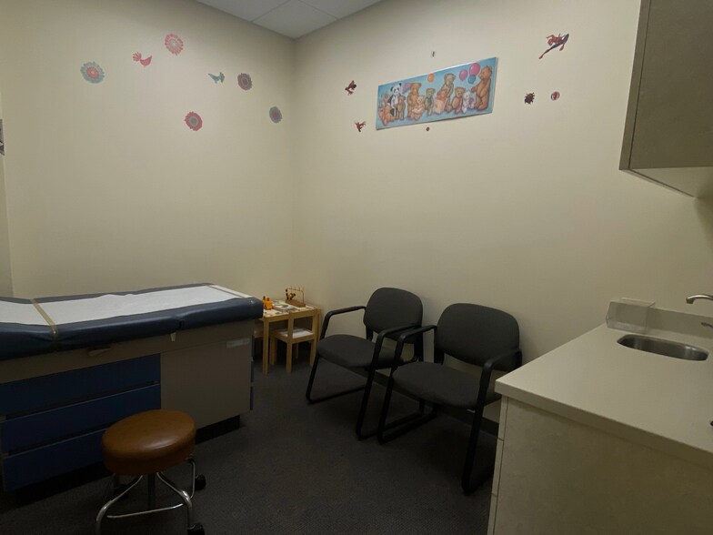 More Photos Of 200 Joe Figueres Ave SUITE 340 (UNIT 312), San Jose Medical For Sale
