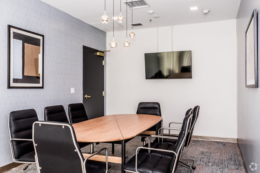 More Photos Of 3350 Wilshire Blvd, Los Angeles Multifamily For Sale