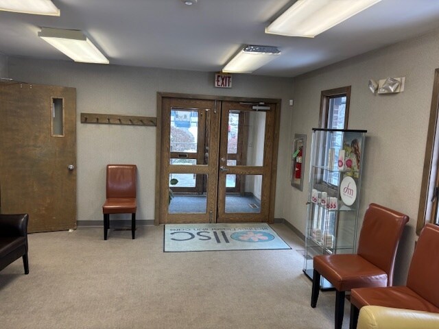 More Photos Of 95 New Litchfield St, Torrington Medical For Sale