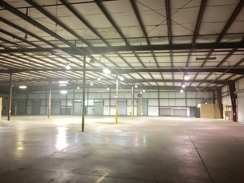 More Photos Of 420 Industrial Blvd, Baldwin Manufacturing For Sale