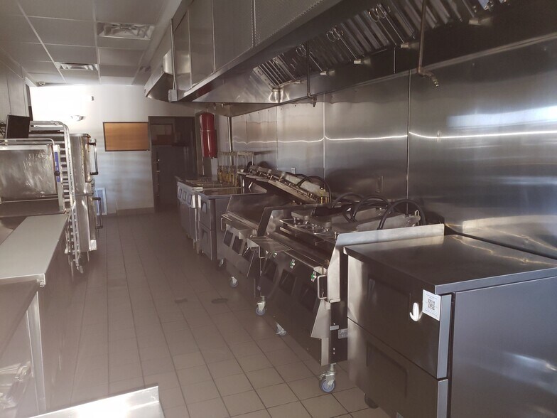 More Photos Of 229 Heritage, Lone Grove Fast Food For Sale