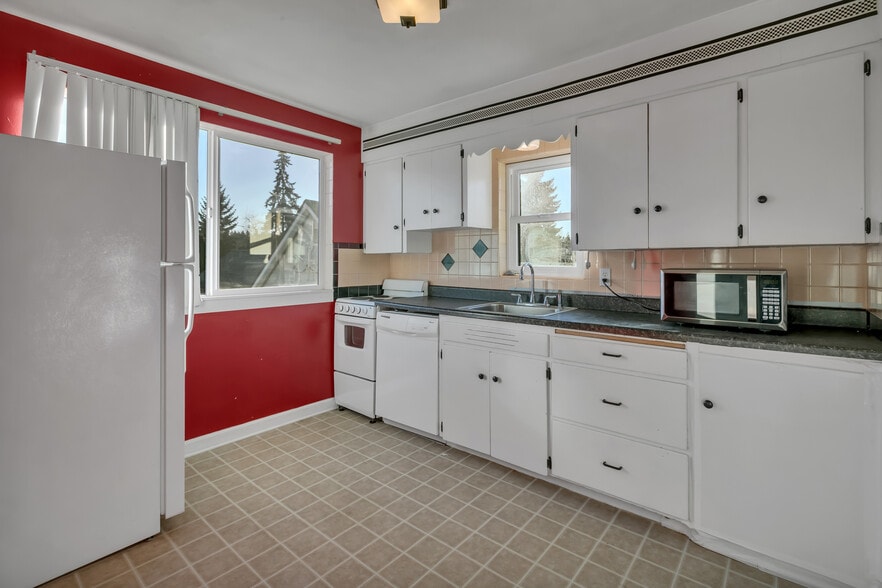 More Photos Of 10709 Woodland Ave E, Puyallup Specialty For Sale