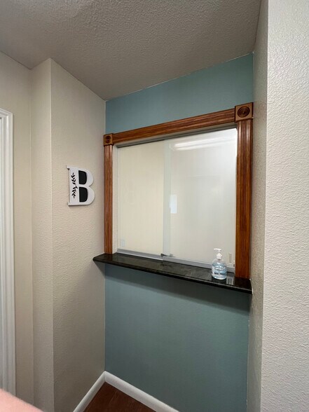 More Photos Of 1260 River Acres Dr, New Braunfels Medical For Lease