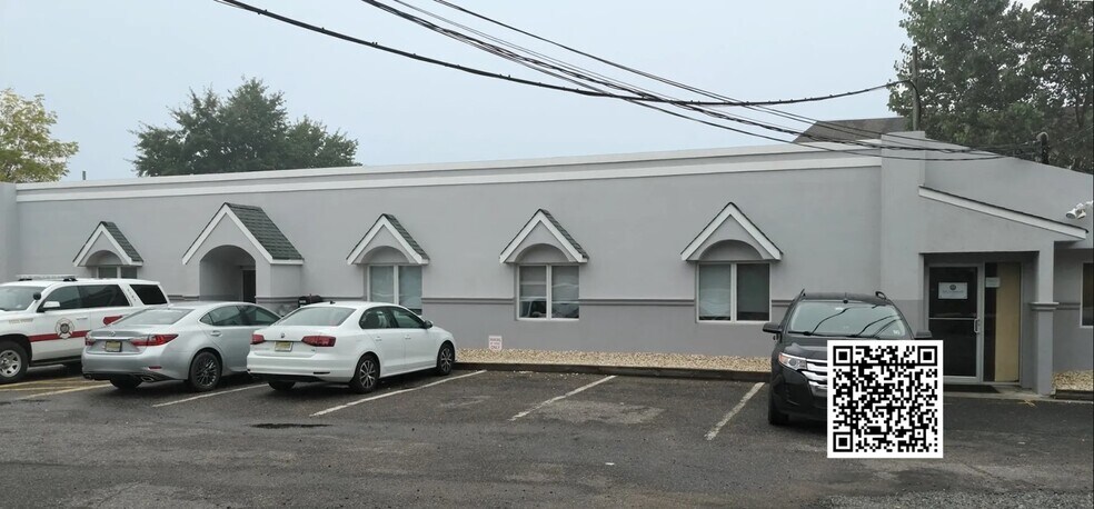 More Photos Of 35 Colby Ave, Manasquan Office For Lease