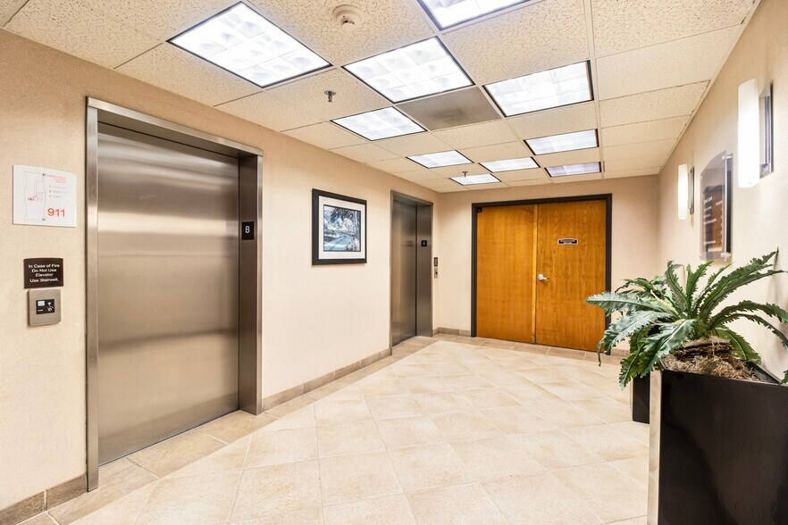 More Photos Of 9041 Magnolia Ave, Riverside Medical For Sale