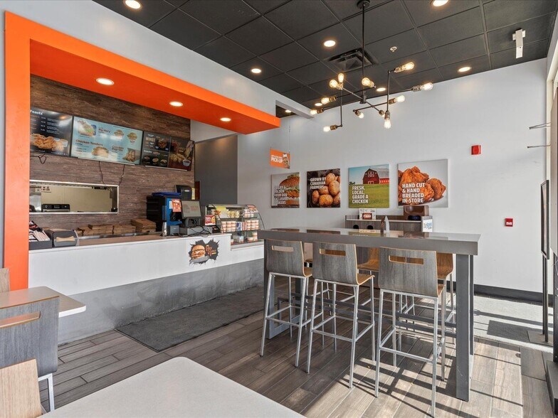 More Photos Of 1878 Mccallum Rd, Abbotsford General Retail For Sale