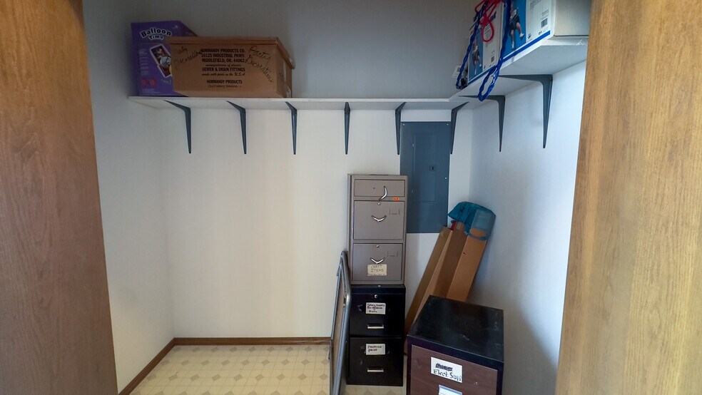 More Photos Of 907 N Oklahoma St, Tryon Religious Facility For Sale