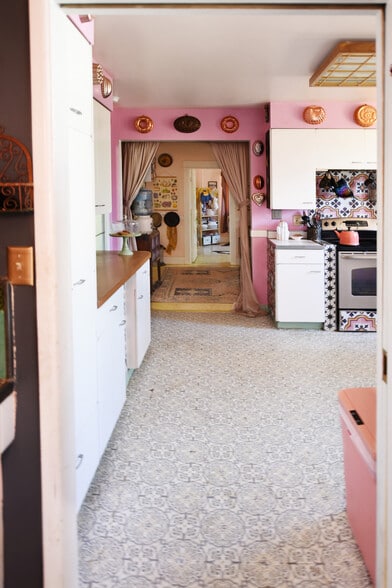 More Photos Of 200 E Vista St, Bisbee Movie Radio TVStudio For Sale