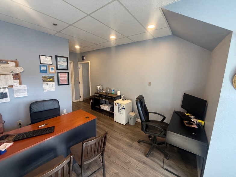 More Photos Of 2970 S Tejon St, Englewood Warehouse For Sale