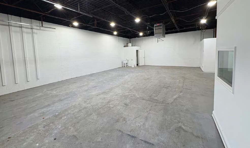 More Photos Of 5700 General Washington Dr, Alexandria Unknown For Lease