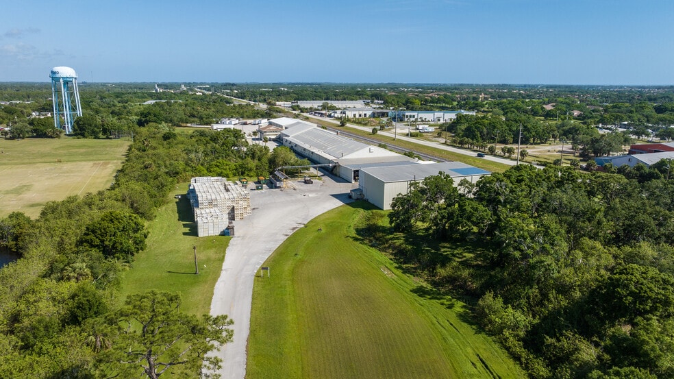 More Photos Of 2600 45th St, Vero Beach Food Processing For Sale