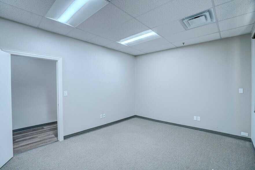 More Photos Of 3492 Long Prairie Rd, Flower Mound Office Residential For Lease