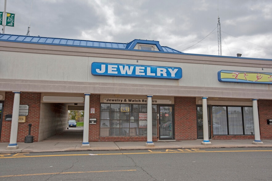 More Photos Of 510 Route 130, East Windsor Unknown For Lease