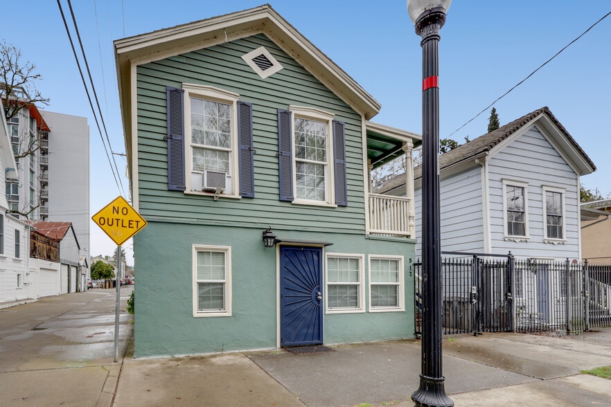 More Photos Of 517 13th St, Sacramento Multifamily For Sale