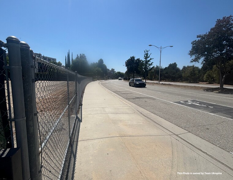 More Photos Of 123 Pasadena Ave, South Pasadena Land For Sale
