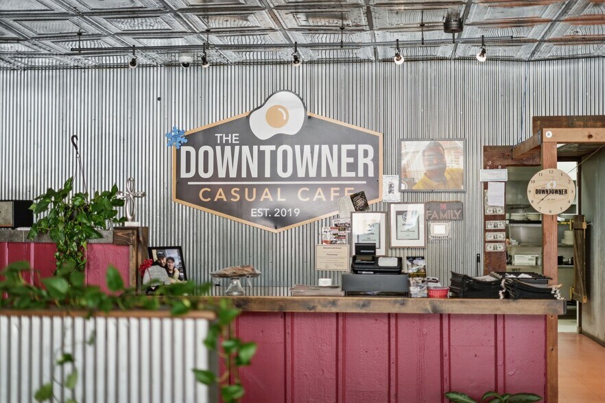 More Photos Of 715 1st Corso, Nebraska City Restaurant For Sale