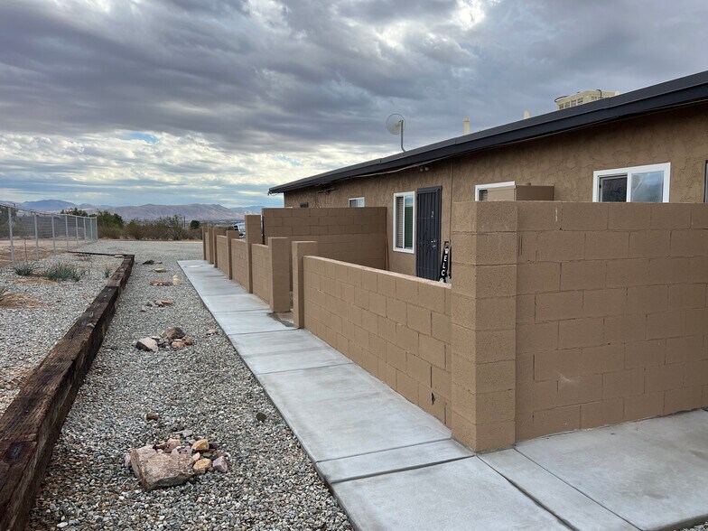 More Photos Of 26650 Chipeta Rd, Apple Valley Apartments For Sale