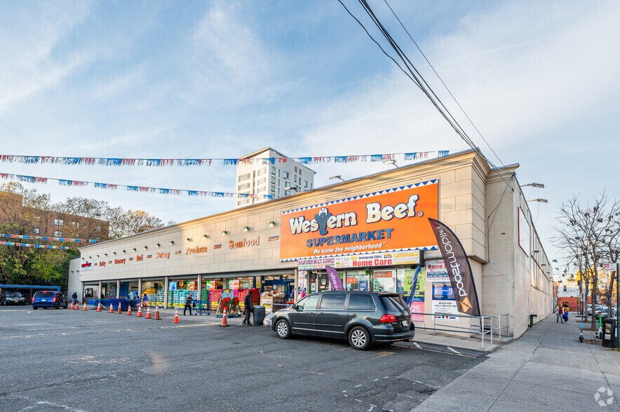 More Photos Of 1851 Bruckner Blvd, Bronx Storefront For Lease