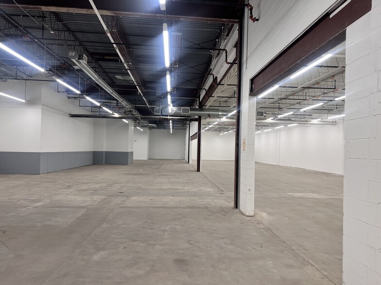 More Photos Of 600 South St W, Raynham Unknown For Lease