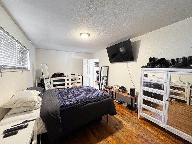 More Photos Of 2708-2712 Oakcliff St, Houston Apartments For Sale