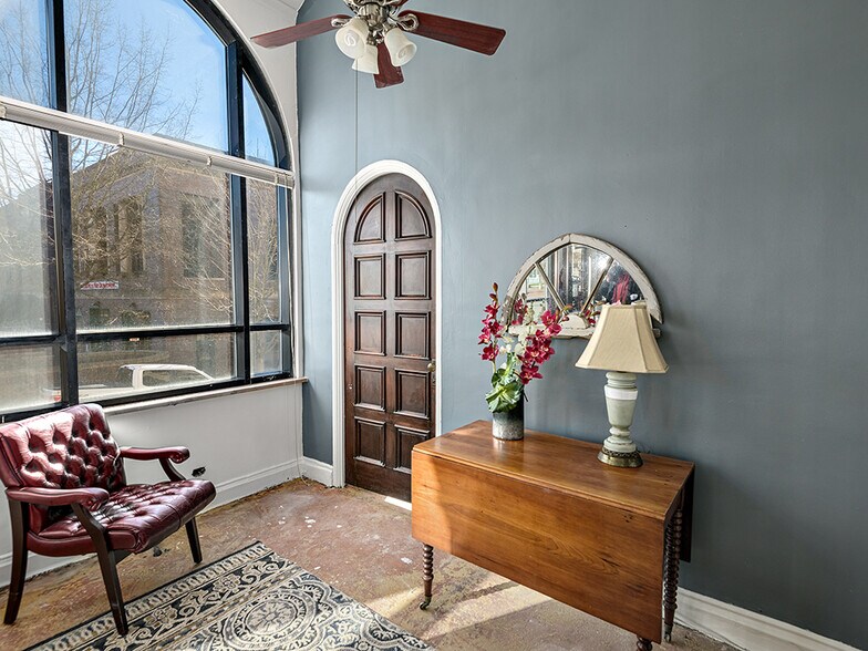 More Photos Of 22 S Pack Sq, Asheville Office For Lease