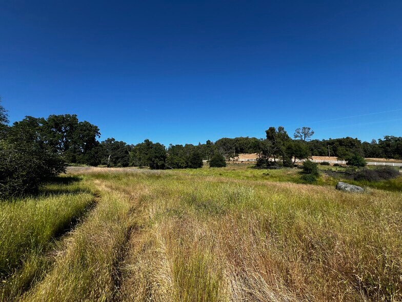 More Photos Of 7060 La Mesa Ln, Somerset Land For Sale