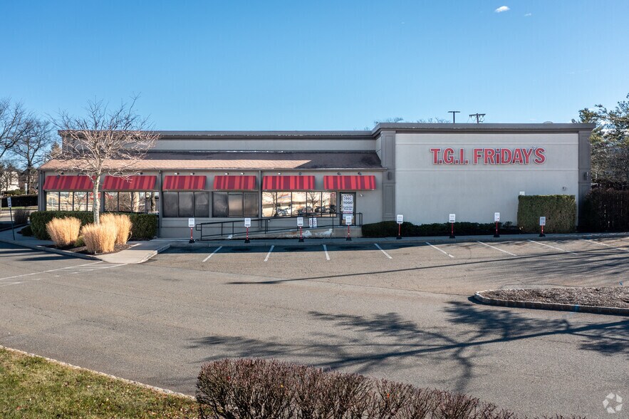 More Photos Of 495 Prospect Ave, West Orange Unknown For Lease