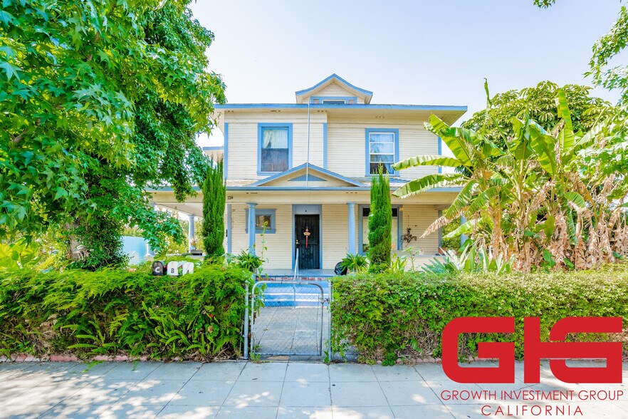 More Photos Of 724 W 2nd St, Pomona Apartments For Sale