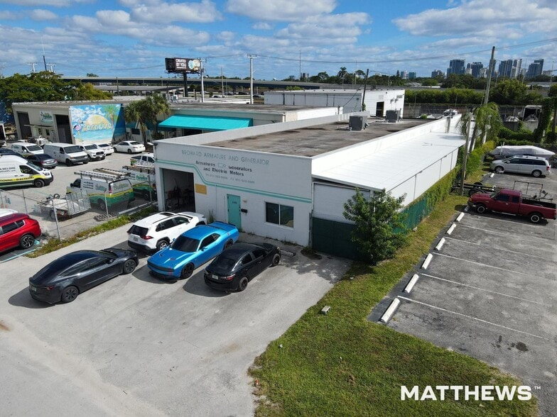 Primary Photo Of 340 SW 21st Ter, Fort Lauderdale Warehouse For Sale