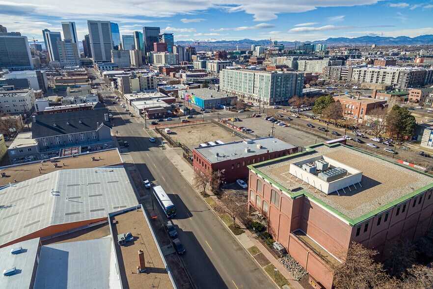 More Photos Of 2433 Curtis St, Denver Loft Creative Space For Lease