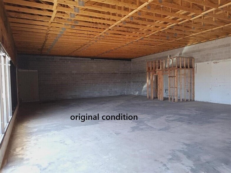 More Photos Of 904 Highway 35 S, Rockport Storefront Retail Office For Sale