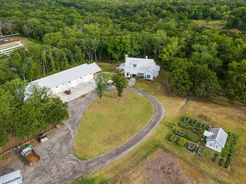 More Photos Of 19501 W 41st St, Sand Springs Specialty For Sale